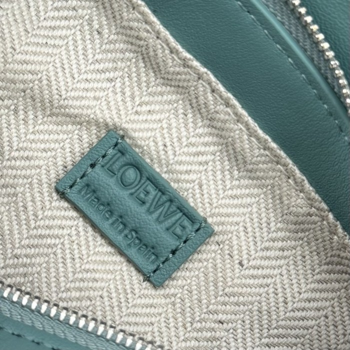 Puzzle Edge Bag In Soft Grained Calfskin“18*12.5*8CM”-035=