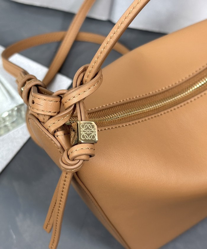 Mini Hammock hobo in classic calfskin“28*17*9.5CM”-006=