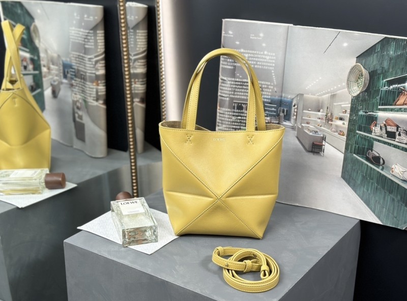 Mini Puzzle Fold tote in shiny calfskin“20*16.5*9.5CM”-085=