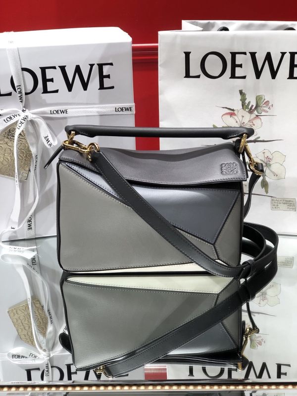 Small Puzzle bag in classic calfskin“24*14*11CM”-066=