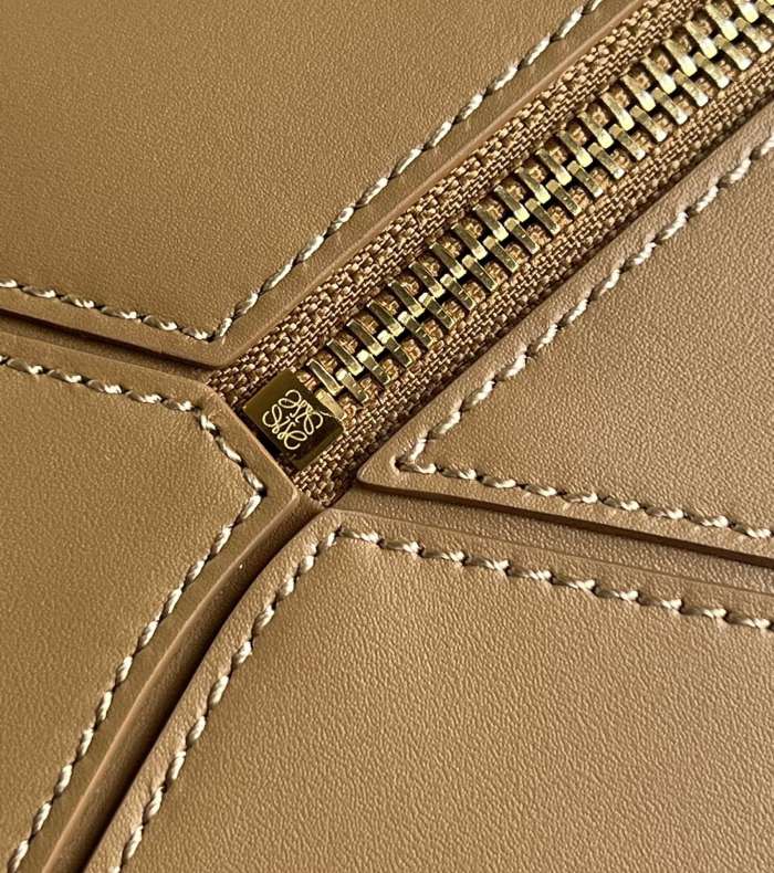 Puzzle Edge Bag In Soft Grained Calfskin“24*16.5*10.5CM”-009=