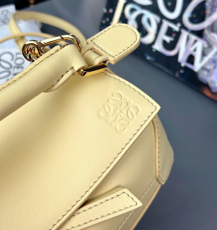 Mini Puzzle Bag in classic calfskin“18*12.5*8CM”-056=