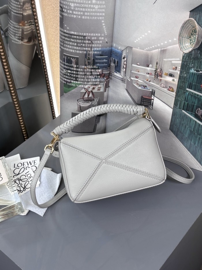 Mini Puzzle bag in smooth calfskin“18*12.5*8CM”-056=