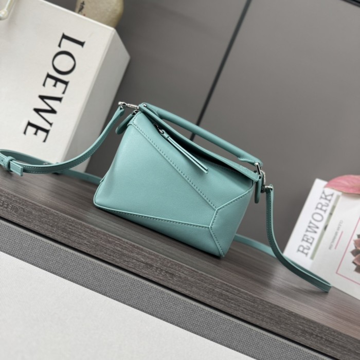 Puzzle Edge Bag In Soft Grained Calfskin“18*12.5*8CM”-035=