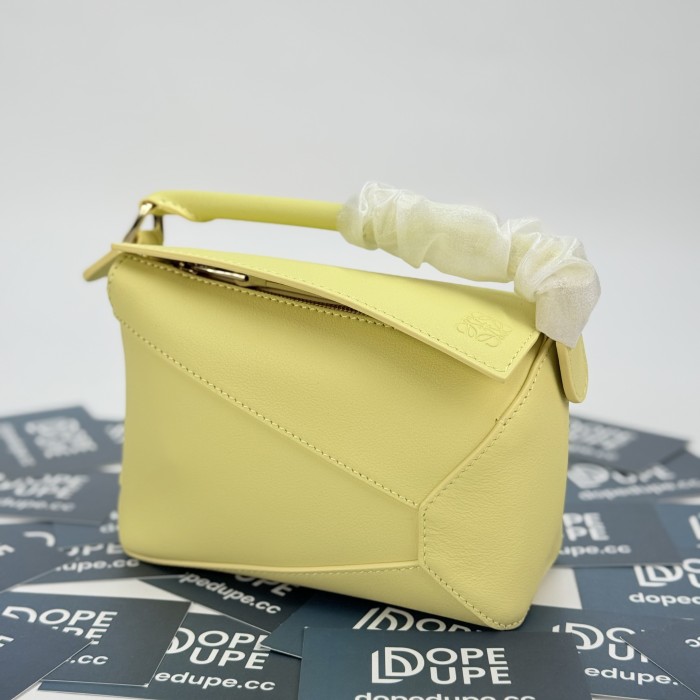 Puzzle Edge Bag In Soft Grained Calfskin“18*12.5*8CM”-035