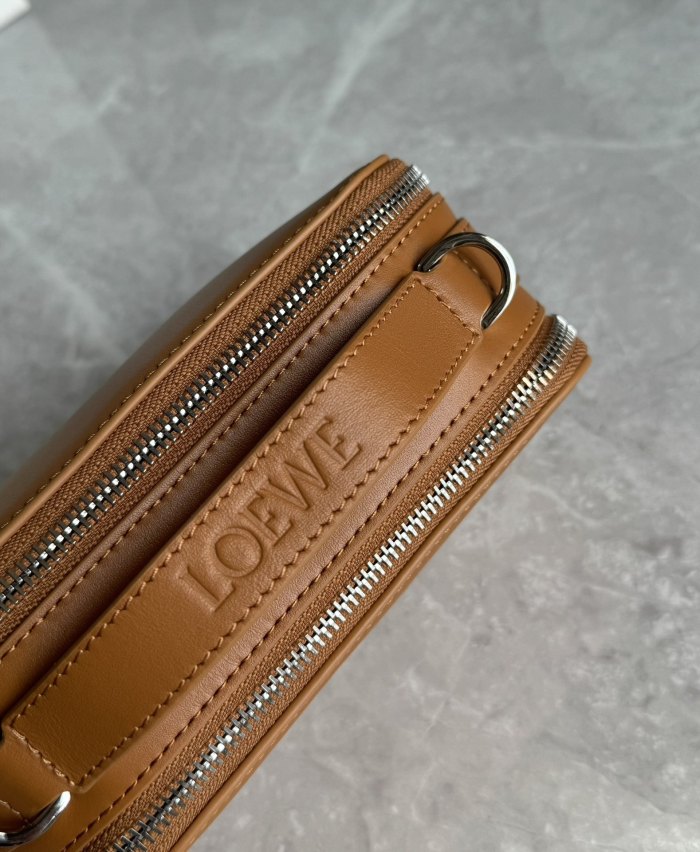 Mini crossbody camera bag in satin calfskin “18*13*7CM”-008=