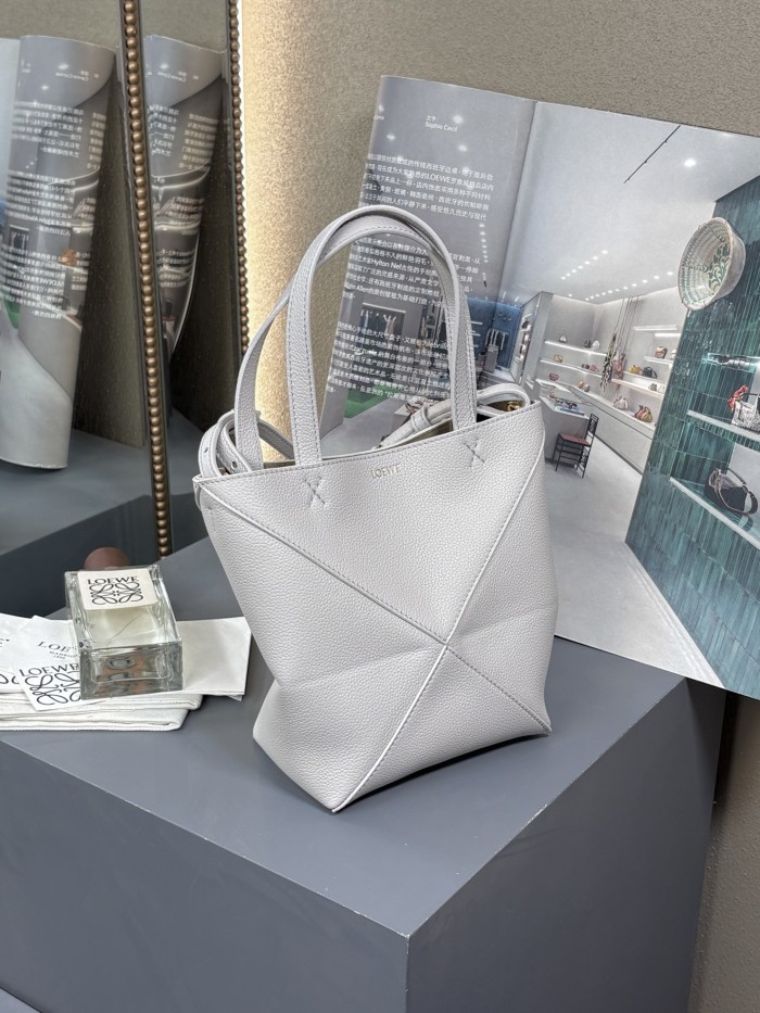 Mini Puzzle Fold tote in soft grained calfskin“20*16.5*9.5CM”-085=