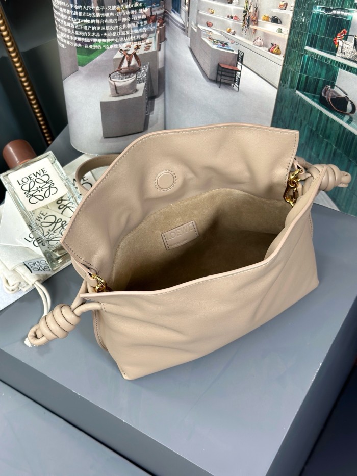 Mini Flamenco clutch in nappa calfskin“22.5*18*9CM”-006=