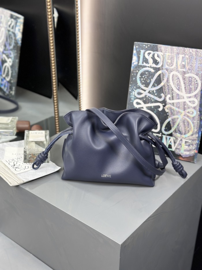 Mini Flamenco clutch in nappa calfskin“22.5*18*9CM”-006=