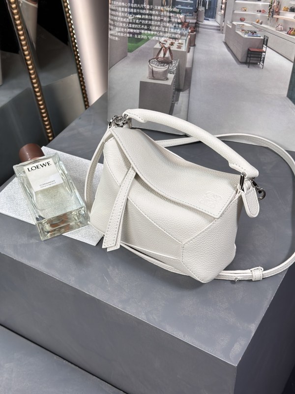 Mini Puzzle Edge bag in soft grained calfskin“18*12.5*8CM”-085=