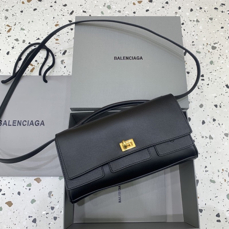 Bel Air Clutch On Strap“26*15*5CM”-0801=