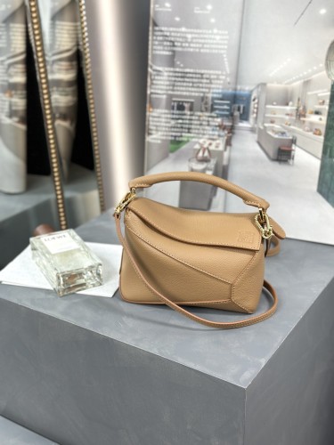 Mini Puzzle Edge bag in soft grained calfskin“18*12.5*8CM”-085=