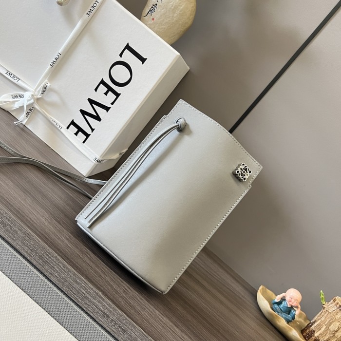 Pebble Dice Pocket In Classic Calfskin“21*15*5CM”-085=