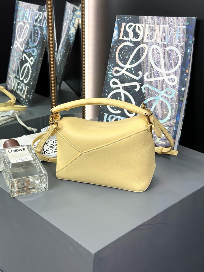Mini Puzzle Bag in classic calfskin“18*12.5*8CM”-056=