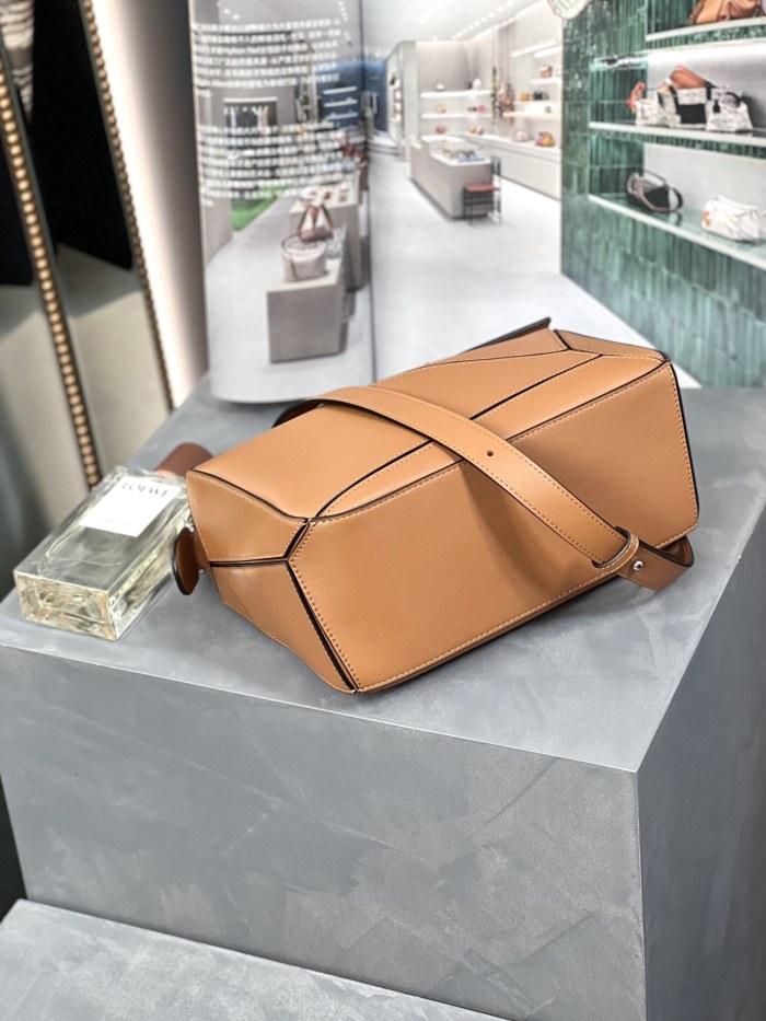 Small Puzzle bag in classic calfskin“24*14*11CM”-066=