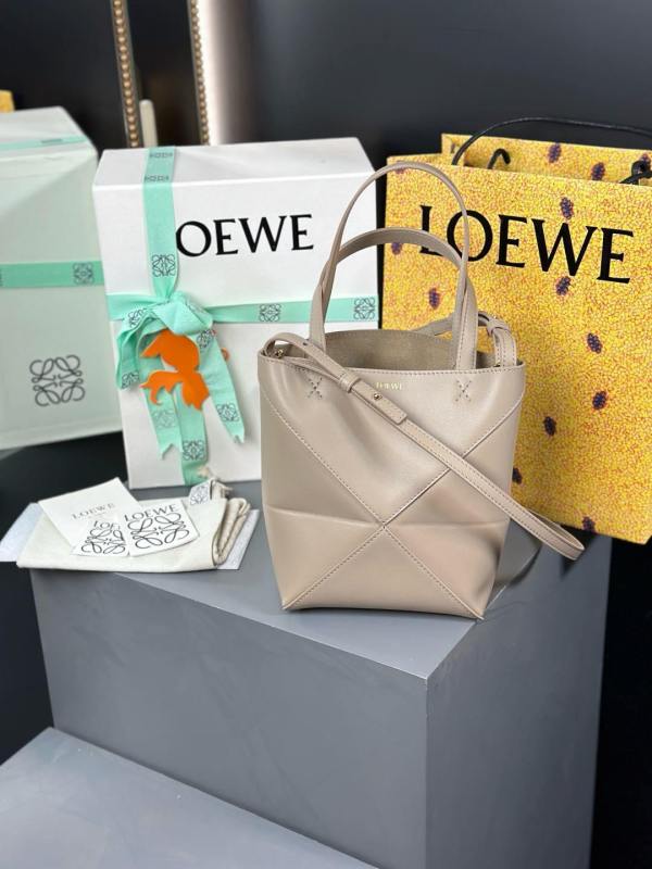 Mini Puzzle Fold tote in shiny calfskin“20*16.5*9.5CM”-085=
