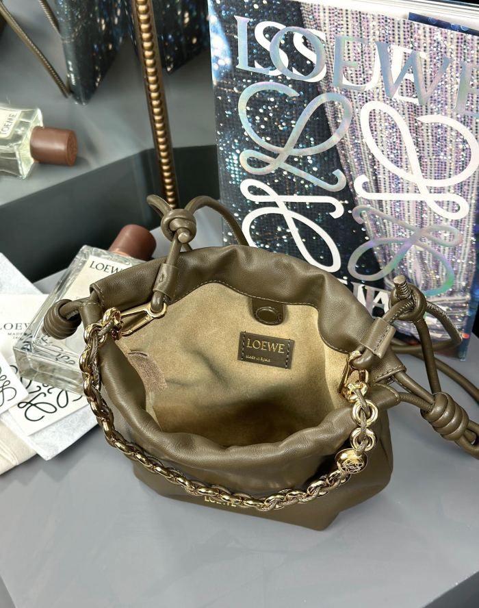 Mini Flamenco purse in mellow nappa lambskin“23*17*5.5CM”-056=