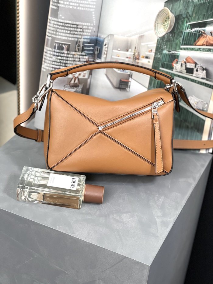 Small Puzzle bag in classic calfskin“24*14*11CM”-066=