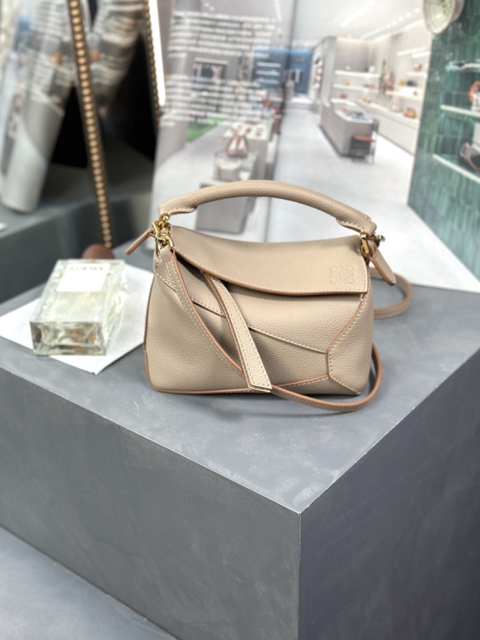 Mini Puzzle Edge bag in soft grained calfskin“18*12.5*8CM”-085=