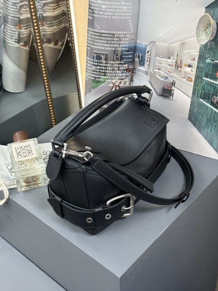 Small Puzzle Biker bag in shiny calfskin“24*16*10CM”-038=