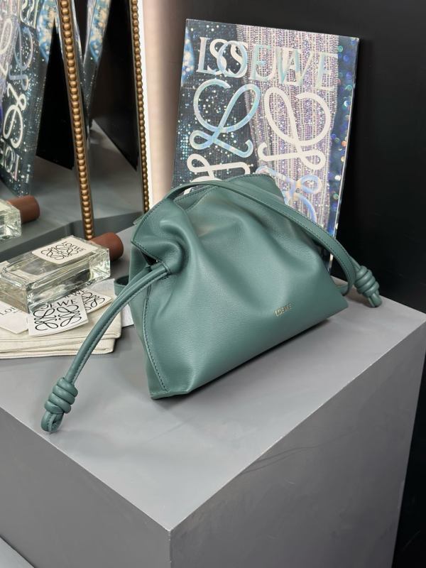 Mini Flamenco clutch in nappa calfskin“22.5*18*9CM”-006=