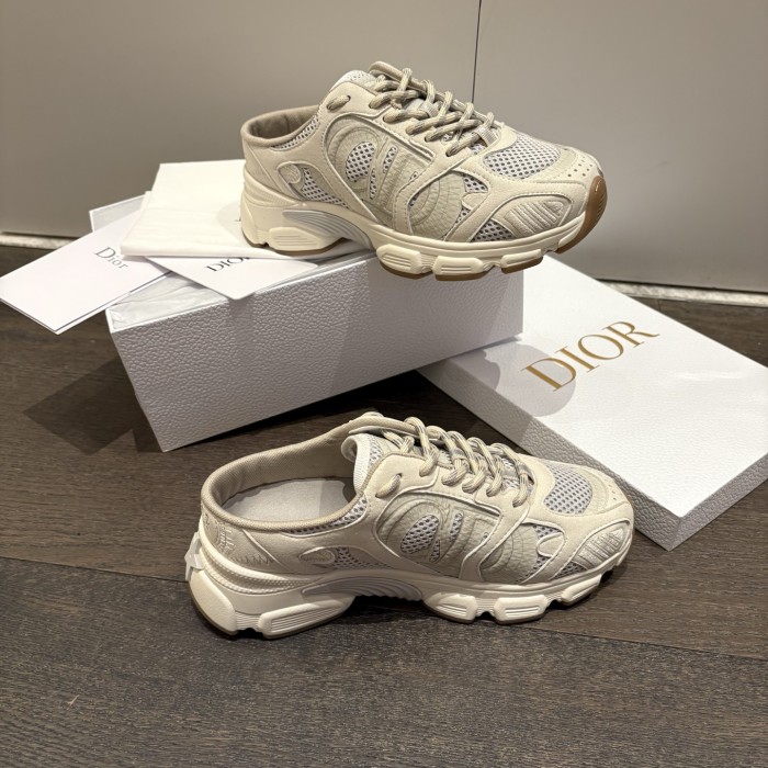 CHRONO SNEAKER (Female)35-41=