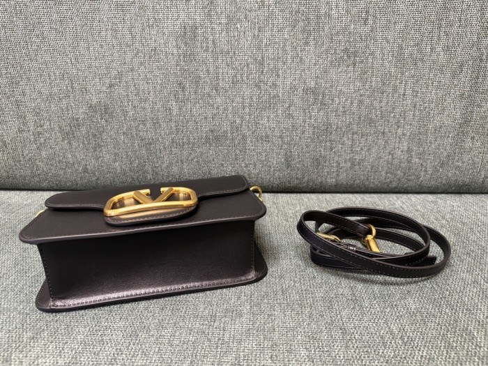 LocòShoulder Bag“22*16*7CM”-007=