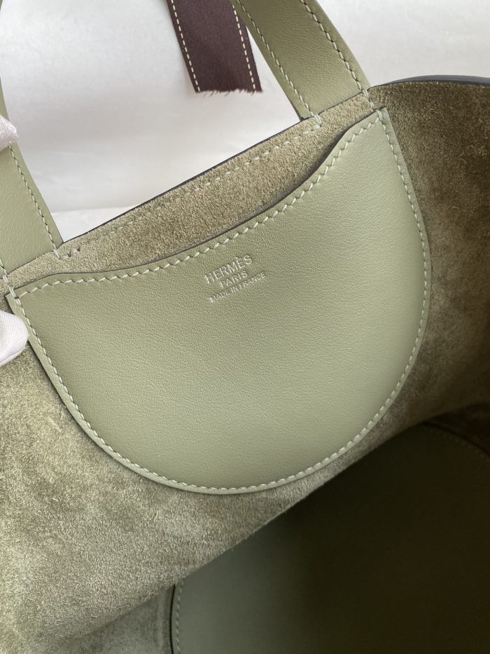 Hermes In-The-Loop 18 Clemence Leather“19.5*18*12CM”-0221=