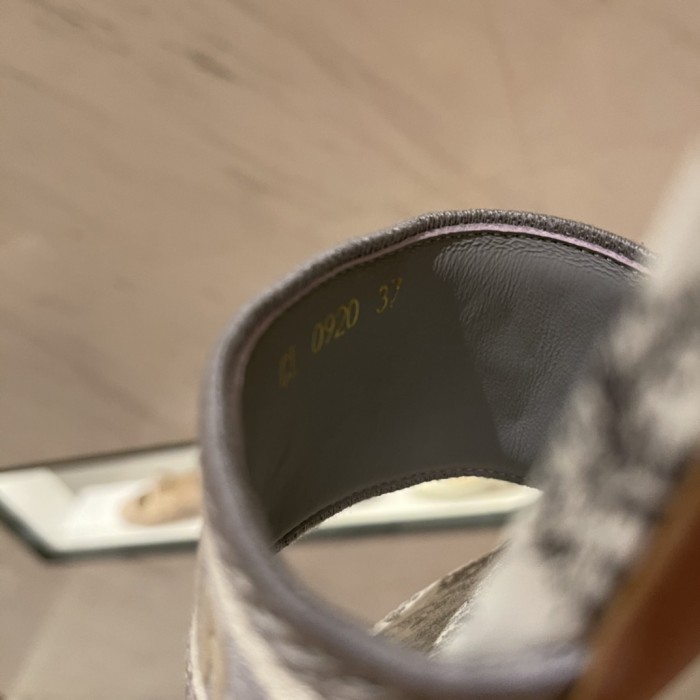Dway SLIDES （Female）35-41=