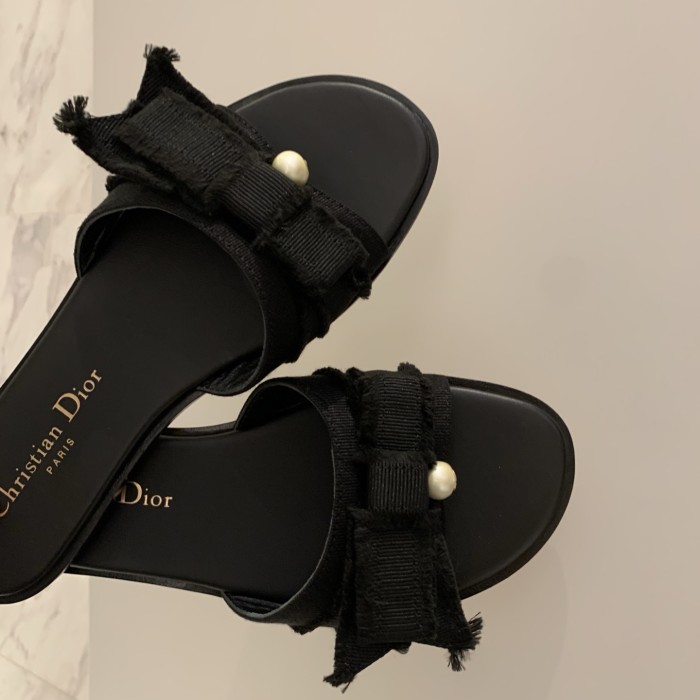 Adiorable SLIDES （Female）35-41=