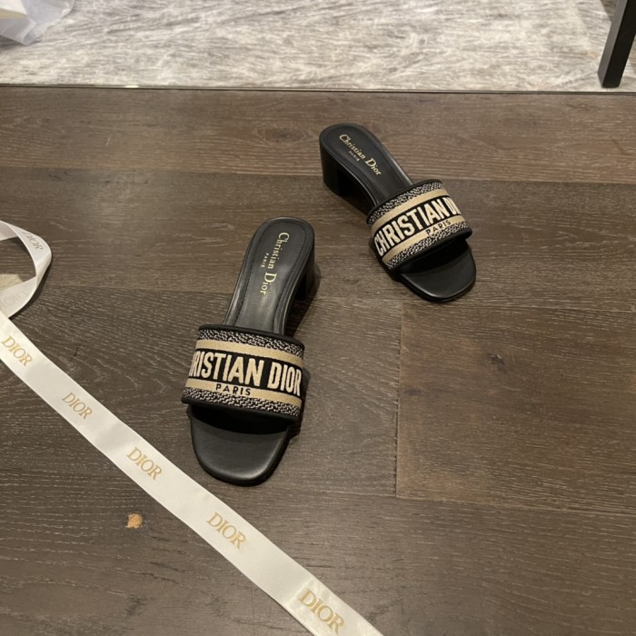 Dway SLIDES （Female）35-41=