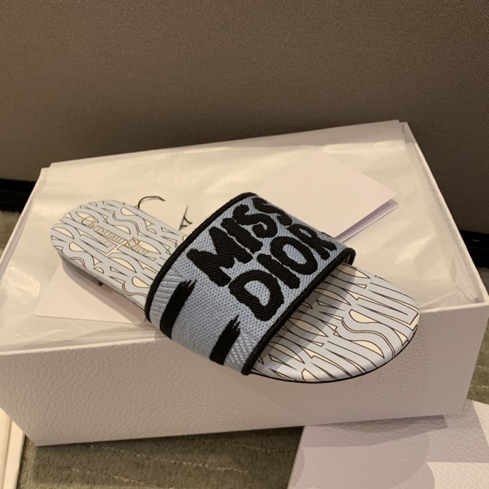 Dway SLIDES （Female）35-41=