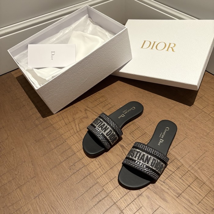 Dway SLIDES （Female）35-41=