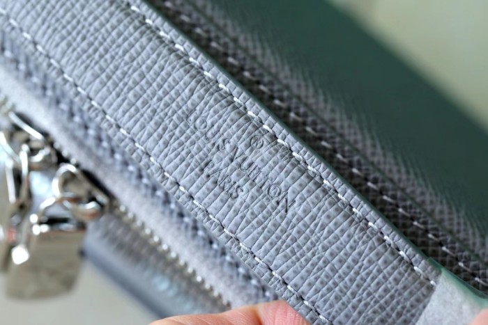 Avenue Crossbody Bag“22.5*15.5*7.5CM” 016