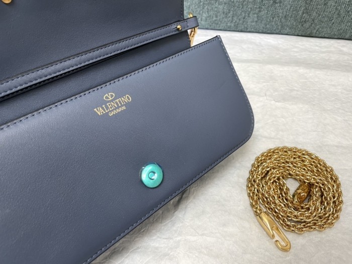 LOCò Leather Shoulder Bag“20*11*5CM”-057=