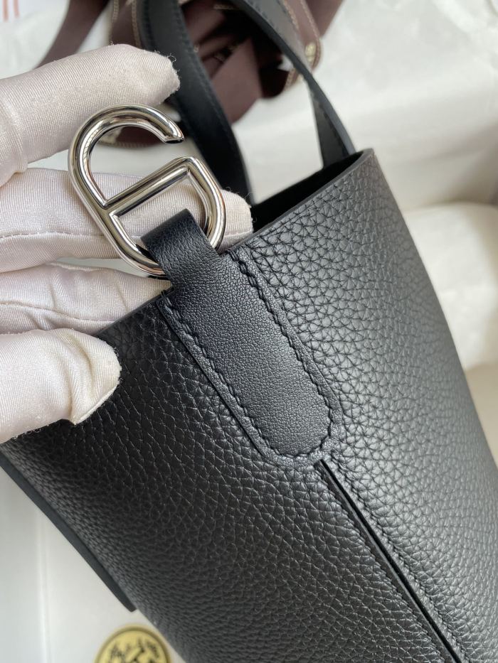 Hermes In-The-Loop 18 Clemence Leather“19.5*18*12CM”-0221=