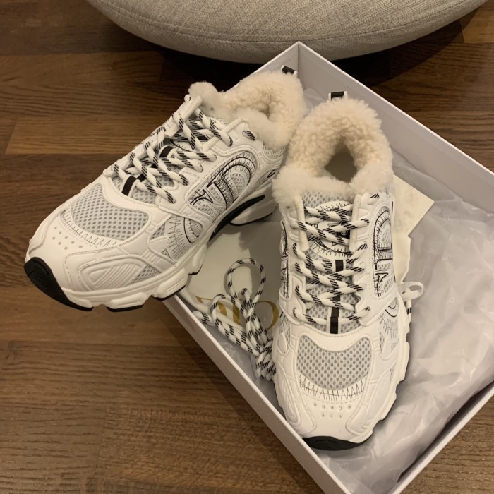 CHRONO SNEAKER (Female)35-41=
