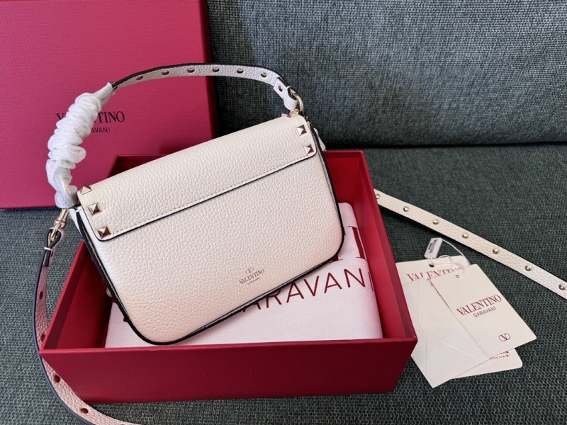Rockstud Leather Mini Bag“19*13.5*3CM”-075=