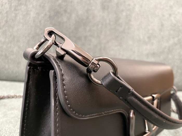 LOCò Leather Shoulder Bag“20*11*5CM”-057=