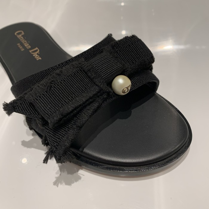 Adiorable SLIDES （Female）35-41=