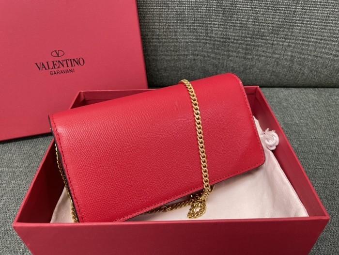 V Logo Signature Wallet Chain Bag“20*10.5*4CM”-075=