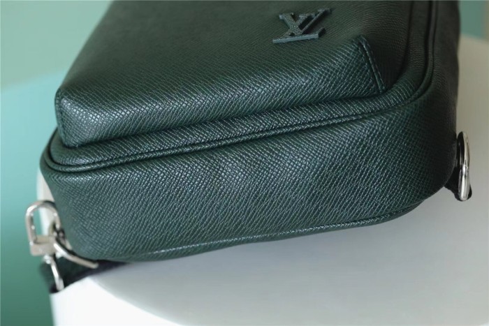 Avenue Crossbody Bag “31*20*7CM” 006