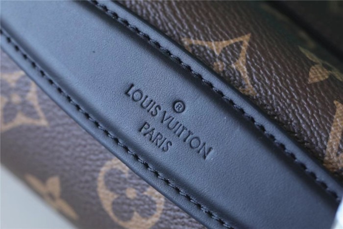 Montsouris Crossbody Bag “34*19*11CM” 026