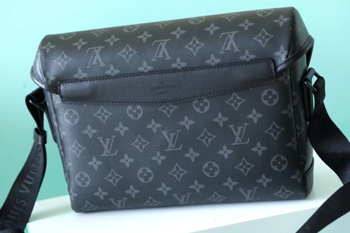 Voyage Crossbody Bag “33*22.5*11CM” 095