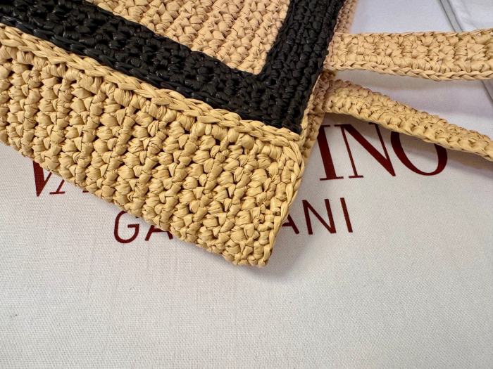 Viva Superstar Small Shopping Bag In Raffia“26*18*7CM”-026=