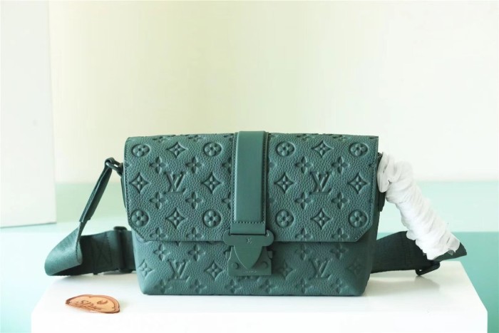 S Cape Messenger Crossbody Bag “28*16*10CM” 055