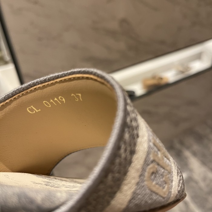 SLIDES （Female）34-41=