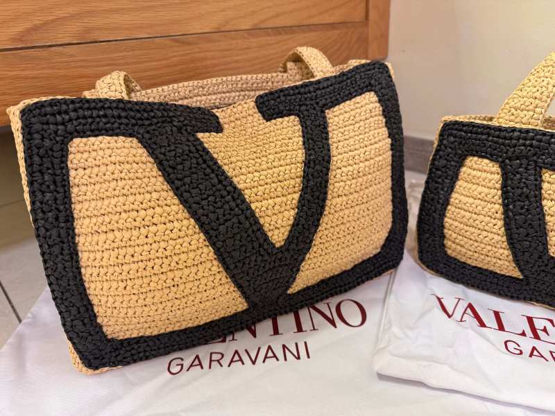 Viva Superstar Small Shopping Bag In Raffia“26*18*7CM”-026=
