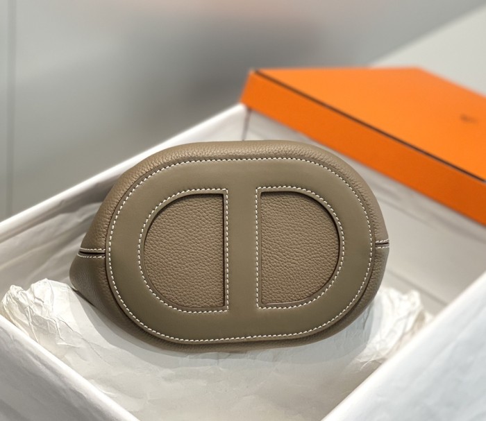 Hermes In-The-Loop 18 Clemence Leather“19.5*18*12CM”-0221=