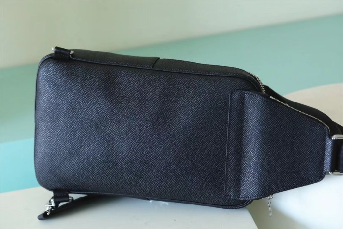 Avenue Crossbody Bag “31*20*7CM” 006